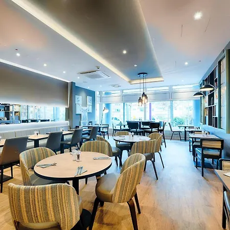 Hotell Premier Centre 3*