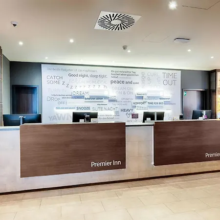 Premier Centre Szálloda Köln