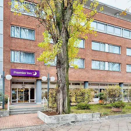 Premier Centre Szálloda 3*