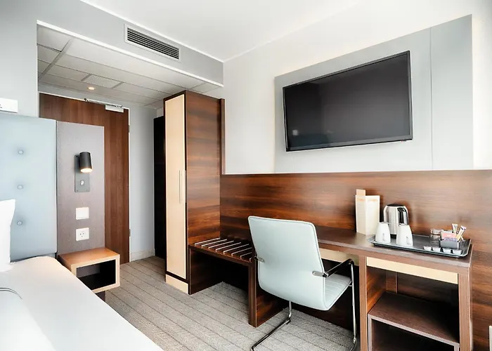 Premier Centre Szálloda