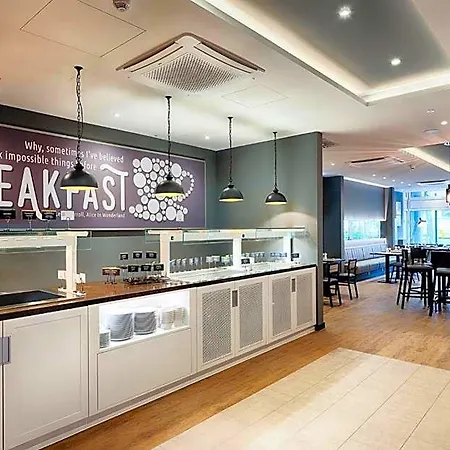 Premier Centre Hotel 3*