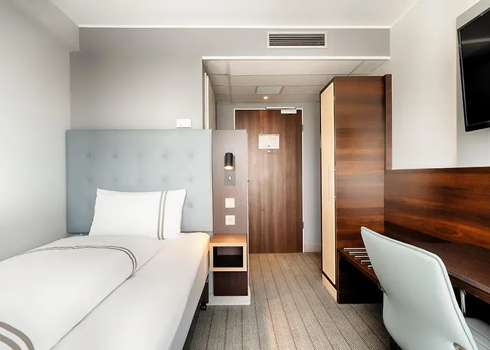 Ξενοδοχείο Premier Centre 3*