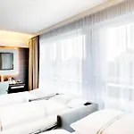 Hotel Premier Centre 3*