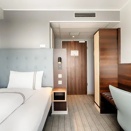 Hotel Premier Centre 3*