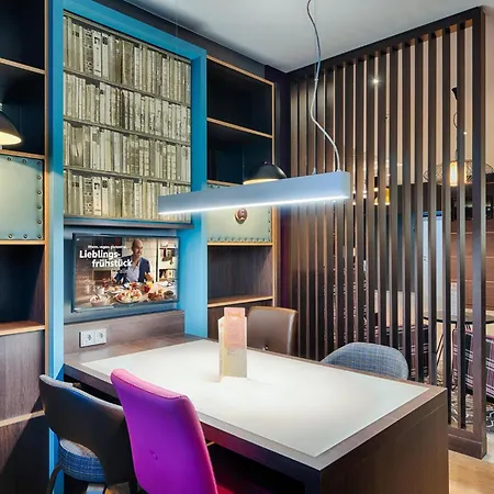 Premier Centre Hotel