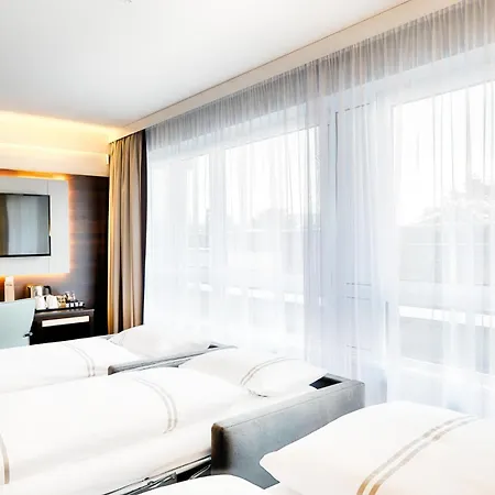 Hotel Premier Centre 3*