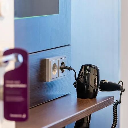 Premier Centre Hotel